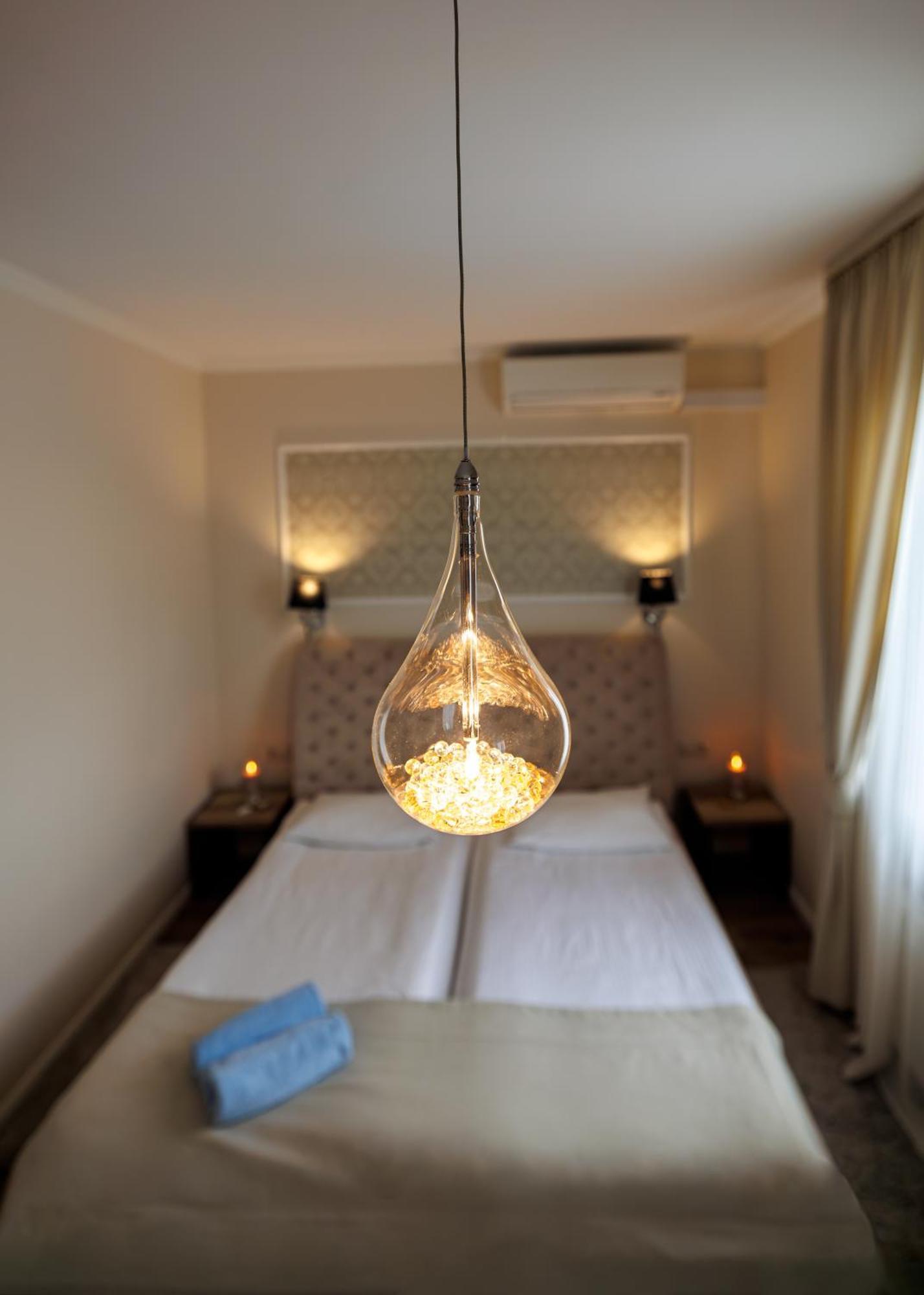 Hotel Seo Rewal Esterno foto