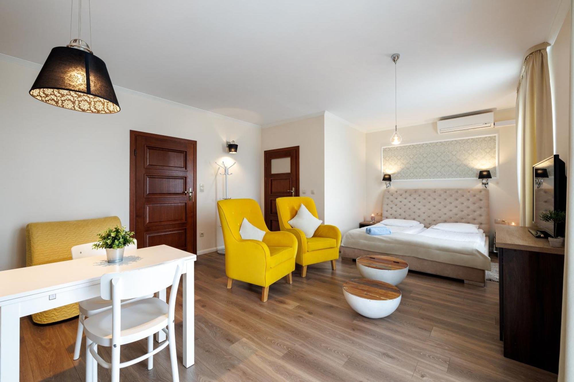 Hotel Seo Rewal Esterno foto